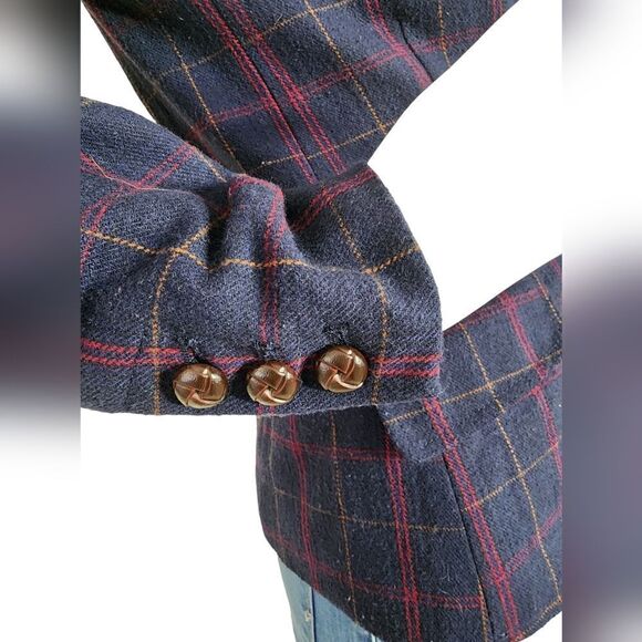 H&M   - Picture 6 of 16